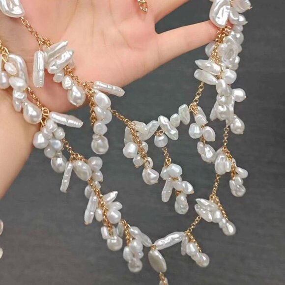 Irregular Pearl Long Cluster Layered Necklace - Picture 4 of 4